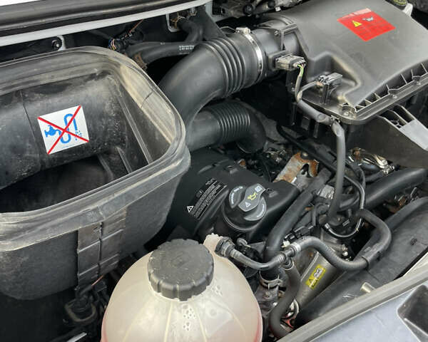 Белый Мерседес Sprinter, объемом двигателя 2.99 л и пробегом 230 тыс. км за 39900 $, фото 17 на Automoto.ua