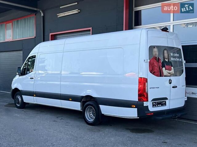 Білий Мерседес Sprinter, об'ємом двигуна 2.2 л та пробігом 322 тис. км за 46282 $, фото 3 на Automoto.ua