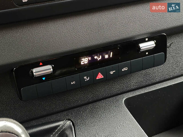 Белый Мерседес Sprinter, объемом двигателя 2.2 л и пробегом 314 тыс. км за 24900 $, фото 27 на Automoto.ua