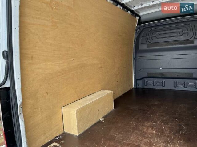 Білий Мерседес Sprinter, об'ємом двигуна 2.14 л та пробігом 170 тис. км за 21399 $, фото 18 на Automoto.ua