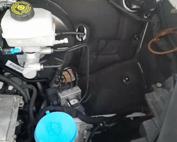 Белый Мерседес Sprinter, объемом двигателя 1.95 л и пробегом 214 тыс. км за 24900 $, фото 67 на Automoto.ua