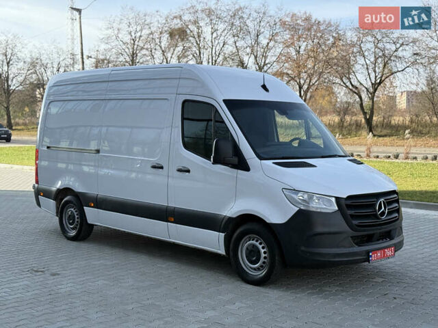 Белый Мерседес Sprinter, объемом двигателя 2.2 л и пробегом 233 тыс. км за 24900 $, фото 6 на Automoto.ua