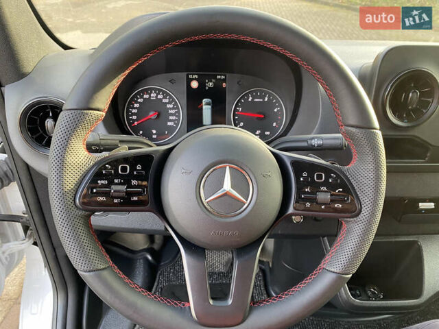 Белый Мерседес Sprinter, объемом двигателя 2.2 л и пробегом 270 тыс. км за 24800 $, фото 26 на Automoto.ua