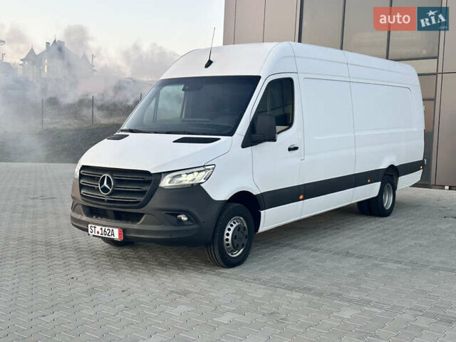 Білий Мерседес Sprinter, об'ємом двигуна 3 л та пробігом 170 тис. км за 67401 $, фото 4 на Automoto.ua