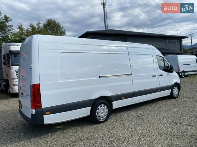 Белый Мерседес Sprinter, объемом двигателя 2.2 л и пробегом 198 тыс. км за 27999 $, фото 12 на Automoto.ua