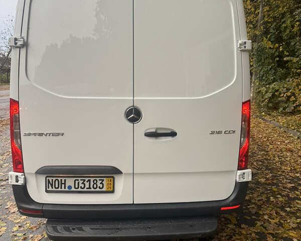Мерседес Sprinter 2020 у Вінниці на Automoto.ua Білий Мерседес Sprinter, об'ємом двигуна 2.2 л та пробігом 126 тис. км за 27000 $, фото 5 на Automoto.ua