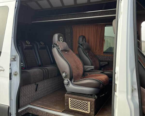 Білий Мерседес Sprinter, об'ємом двигуна 2.99 л та пробігом 386 тис. км за 44440 $, фото 23 на Automoto.ua