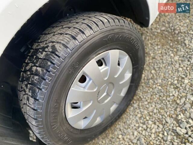 Белый Мерседес Sprinter, объемом двигателя 2.2 л и пробегом 150 тыс. км за 23370 $, фото 25 на Automoto.ua