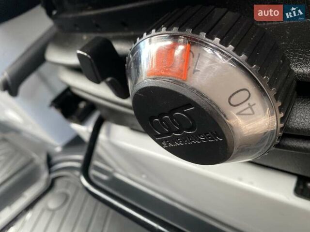 Белый Мерседес Sprinter, объемом двигателя 2.2 л и пробегом 198 тыс. км за 27999 $, фото 42 на Automoto.ua