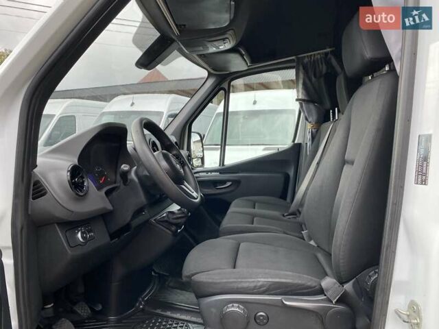 Белый Мерседес Sprinter, объемом двигателя 2.2 л и пробегом 193 тыс. км за 22400 $, фото 38 на Automoto.ua