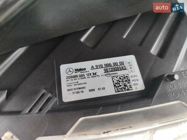 Белый Мерседес Sprinter, объемом двигателя 2.2 л и пробегом 246 тыс. км за 26499 $, фото 12 на Automoto.ua