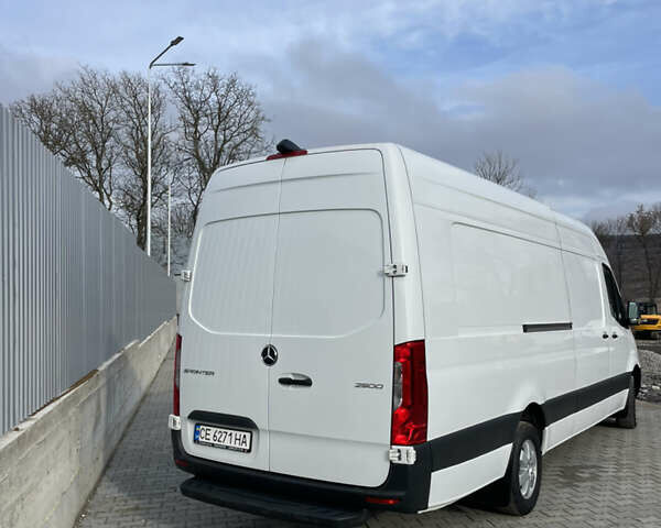 Белый Мерседес Sprinter, объемом двигателя 2.99 л и пробегом 230 тыс. км за 39900 $, фото 6 на Automoto.ua