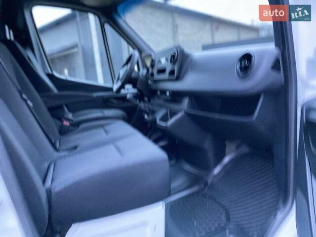 Білий Мерседес Sprinter, об'ємом двигуна 2.3 л та пробігом 140 тис. км за 23400 $, фото 40 на Automoto.ua