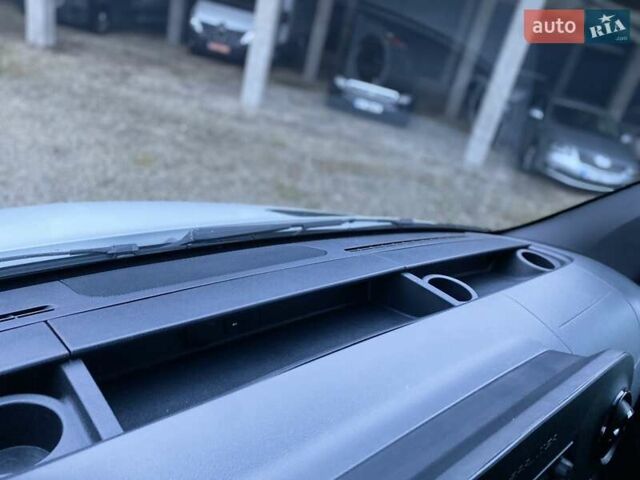 Білий Мерседес Sprinter, об'ємом двигуна 2.3 л та пробігом 140 тис. км за 23400 $, фото 48 на Automoto.ua