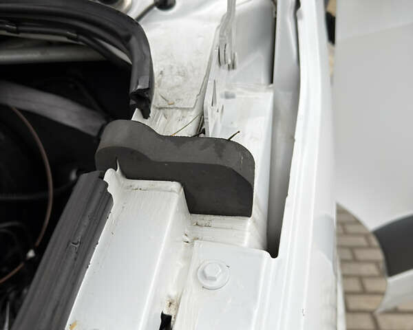 Білий Мерседес Sprinter, об'ємом двигуна 2.99 л та пробігом 274 тис. км за 35500 $, фото 40 на Automoto.ua