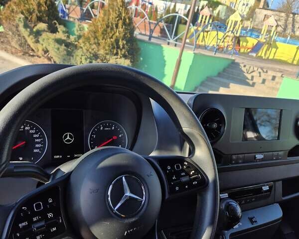 Белый Мерседес Sprinter, объемом двигателя 0 л и пробегом 343 тыс. км за 28300 $, фото 15 на Automoto.ua