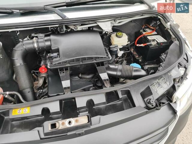 Белый Мерседес Sprinter, объемом двигателя 2.2 л и пробегом 246 тыс. км за 26499 $, фото 14 на Automoto.ua