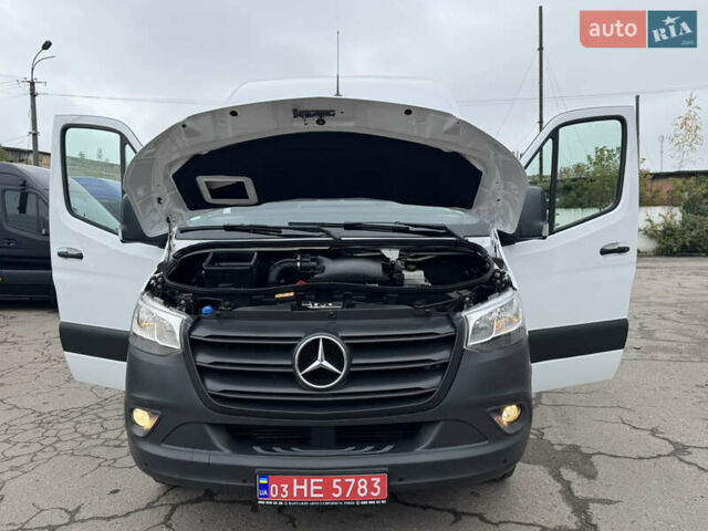 Белый Мерседес Sprinter, объемом двигателя 2.14 л и пробегом 256 тыс. км за 26900 $, фото 46 на Automoto.ua