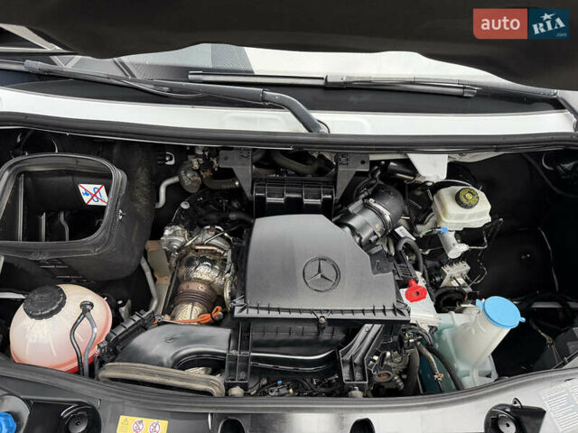 Білий Мерседес Sprinter, об'ємом двигуна 1.95 л та пробігом 350 тис. км за 24900 $, фото 18 на Automoto.ua