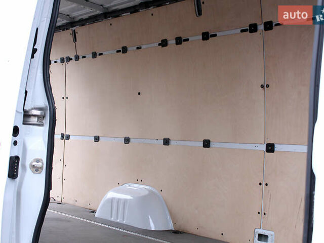 Белый Мерседес Sprinter, объемом двигателя 2.2 л и пробегом 314 тыс. км за 24900 $, фото 37 на Automoto.ua