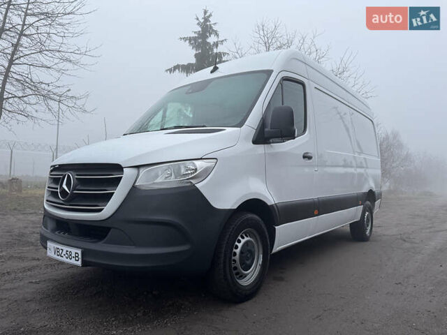 Белый Мерседес Sprinter, объемом двигателя 2.2 л и пробегом 297 тыс. км за 24700 $, фото 10 на Automoto.ua
