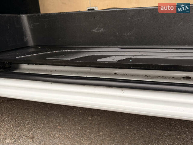 Белый Мерседес Sprinter, объемом двигателя 2.14 л и пробегом 299 тыс. км за 33900 $, фото 45 на Automoto.ua