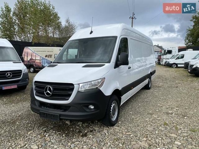 Белый Мерседес Sprinter, объемом двигателя 2.2 л и пробегом 193 тыс. км за 22400 $, фото 5 на Automoto.ua