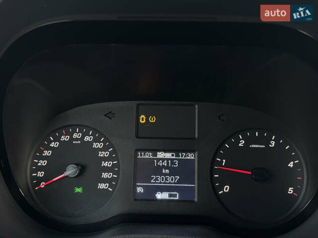 Білий Мерседес Sprinter, об'ємом двигуна 2 л та пробігом 230 тис. км за 22700 $, фото 38 на Automoto.ua