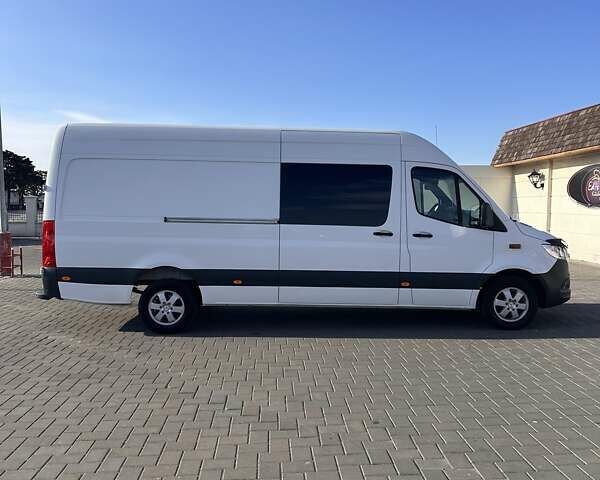Білий Мерседес Sprinter, об'ємом двигуна 2.1 л та пробігом 204 тис. км за 29500 $, фото 5 на Automoto.ua