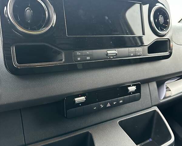Білий Мерседес Sprinter, об'ємом двигуна 1.95 л та пробігом 244 тис. км за 27300 $, фото 26 на Automoto.ua