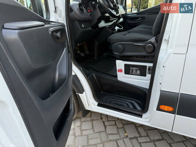 Білий Мерседес Sprinter, об'ємом двигуна 3 л та пробігом 260 тис. км за 34800 $, фото 35 на Automoto.ua