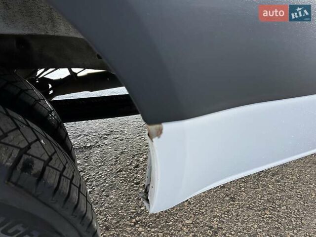 Білий Мерседес Sprinter, об'ємом двигуна 2.2 л та пробігом 322 тис. км за 46282 $, фото 23 на Automoto.ua