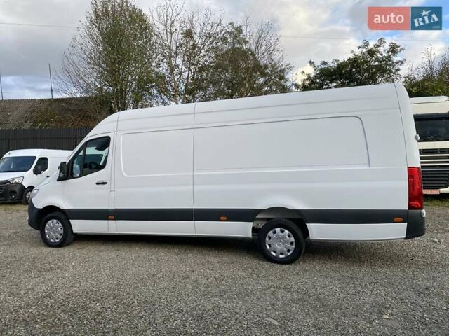 Белый Мерседес Sprinter, объемом двигателя 2.2 л и пробегом 150 тыс. км за 23370 $, фото 9 на Automoto.ua
