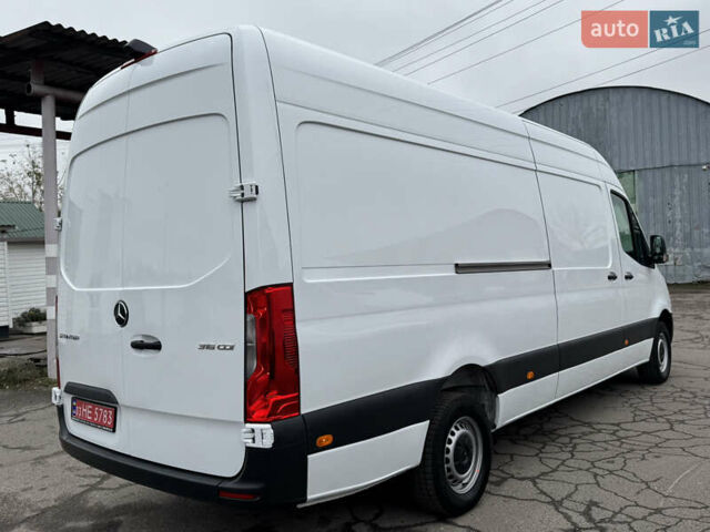 Белый Мерседес Sprinter, объемом двигателя 2.14 л и пробегом 256 тыс. км за 26900 $, фото 9 на Automoto.ua