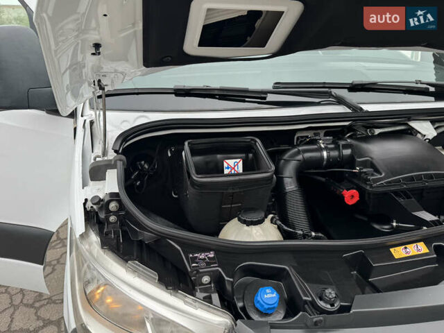 Белый Мерседес Sprinter, объемом двигателя 2.14 л и пробегом 256 тыс. км за 26900 $, фото 48 на Automoto.ua