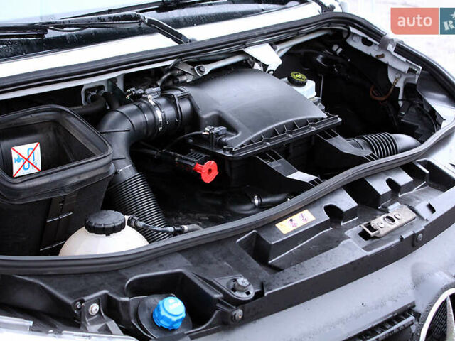 Белый Мерседес Sprinter, объемом двигателя 2.2 л и пробегом 314 тыс. км за 24900 $, фото 53 на Automoto.ua