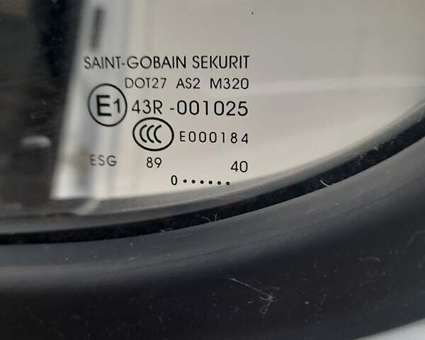 Белый Мерседес Sprinter, объемом двигателя 1.95 л и пробегом 214 тыс. км за 24900 $, фото 18 на Automoto.ua