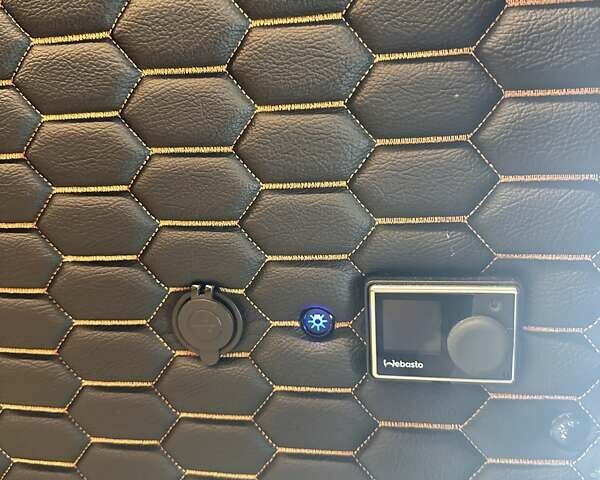 Білий Мерседес Sprinter, об'ємом двигуна 2.1 л та пробігом 204 тис. км за 29500 $, фото 8 на Automoto.ua