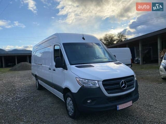 Белый Мерседес Sprinter, объемом двигателя 2.2 л и пробегом 150 тыс. км за 23370 $, фото 19 на Automoto.ua