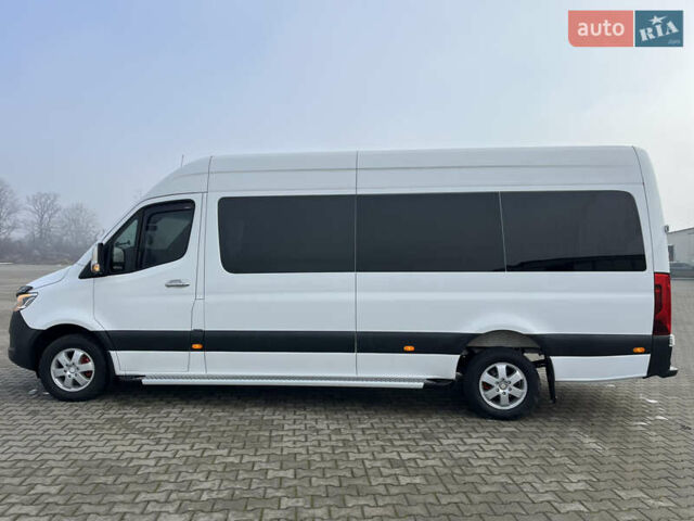 Білий Мерседес Sprinter, об'ємом двигуна 2.99 л та пробігом 386 тис. км за 44440 $, фото 6 на Automoto.ua
