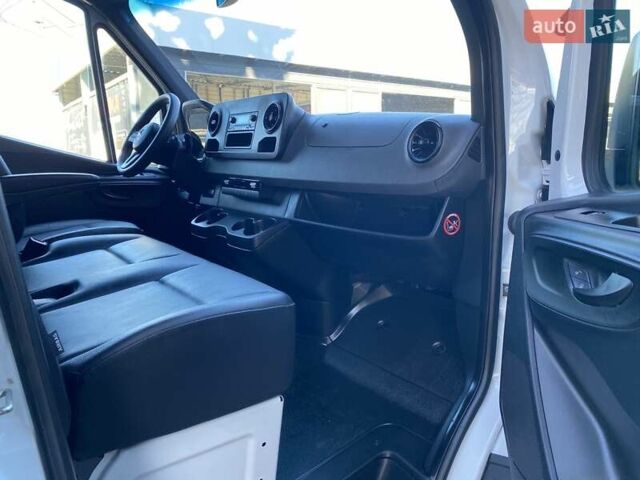 Білий Мерседес Sprinter, об'ємом двигуна 2.99 л та пробігом 173 тис. км за 33500 $, фото 28 на Automoto.ua