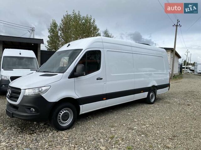 Белый Мерседес Sprinter, объемом двигателя 2.2 л и пробегом 193 тыс. км за 22400 $, фото 7 на Automoto.ua