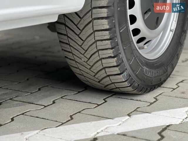 Білий Мерседес Sprinter, об'ємом двигуна 2.2 л та пробігом 249 тис. км за 23900 $, фото 54 на Automoto.ua