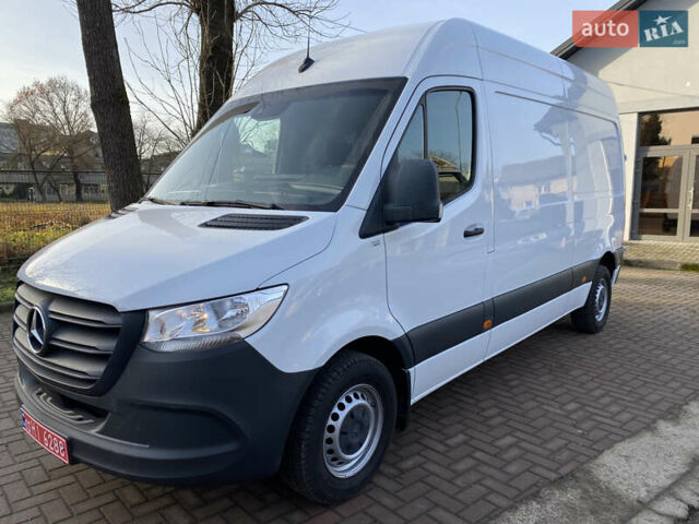 Белый Мерседес Sprinter, объемом двигателя 2.2 л и пробегом 270 тыс. км за 24800 $, фото 8 на Automoto.ua