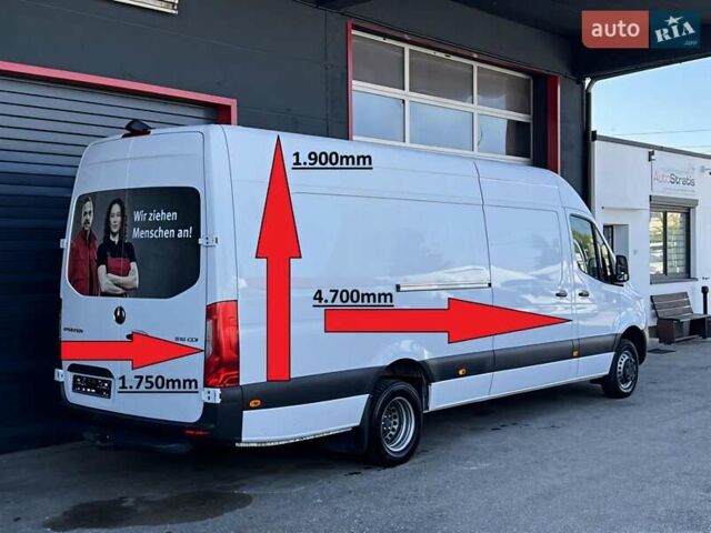 Білий Мерседес Sprinter, об'ємом двигуна 2.2 л та пробігом 322 тис. км за 46282 $, фото 4 на Automoto.ua