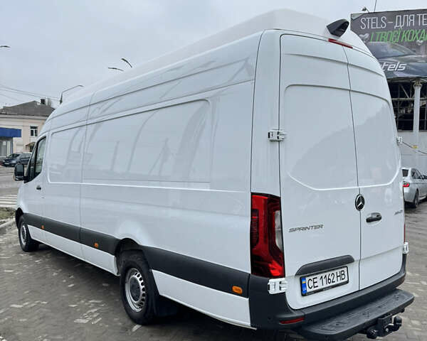 Белый Мерседес Sprinter, объемом двигателя 2.99 л и пробегом 51 тыс. км за 67637 $, фото 18 на Automoto.ua