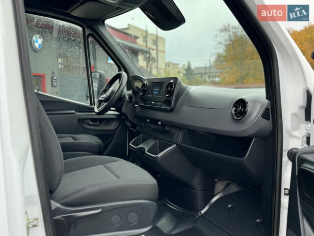 Білий Мерседес Sprinter, об'ємом двигуна 0 л та пробігом 336 тис. км за 26700 $, фото 30 на Automoto.ua
