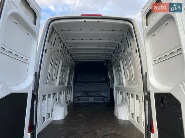 Белый Мерседес Sprinter, объемом двигателя 2.2 л и пробегом 150 тыс. км за 23370 $, фото 36 на Automoto.ua