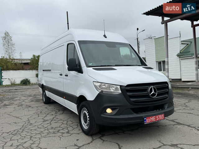 Белый Мерседес Sprinter, объемом двигателя 2.14 л и пробегом 256 тыс. км за 26900 $, фото 12 на Automoto.ua