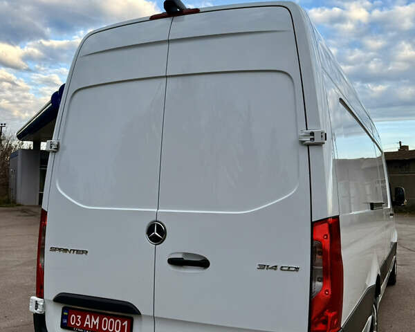 Белый Мерседес Sprinter, объемом двигателя 2.14 л и пробегом 299 тыс. км за 33900 $, фото 8 на Automoto.ua